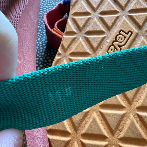 Men’s Teva Sandals - size 11 - multicolored - worn a few times - Picture 6 of 6